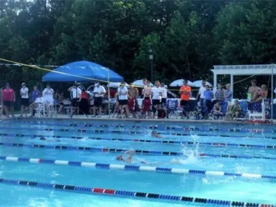 Ford's Colony swim team