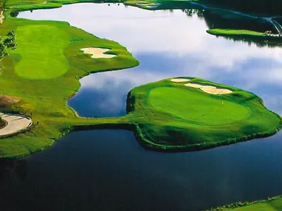 Aerial view of Ford's Colony golf course